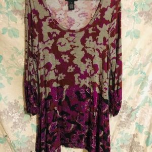 Grace Elements dress or long top in fun floral print. Size medium.